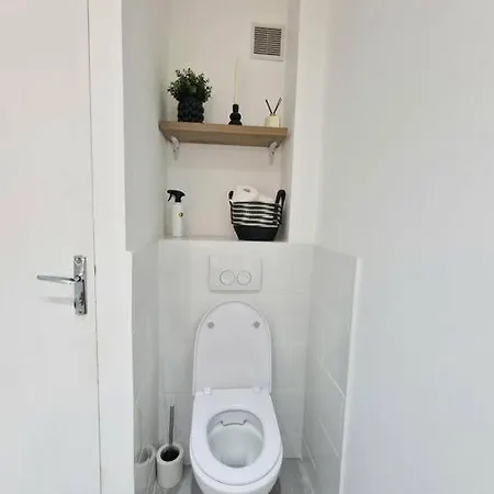 Cosy A 5 Min Des Plages Apartmán *
